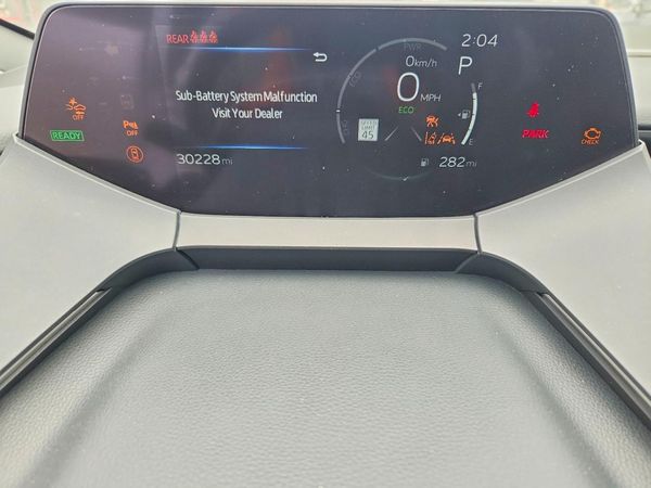 2025 TOYOTA PRIUS