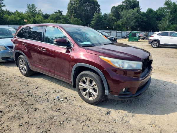 2015 TOYOTA HIGHLANDER