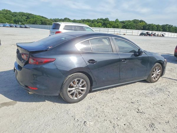 2019 MAZDA 3