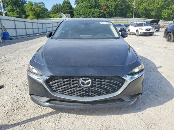 2019 MAZDA 3