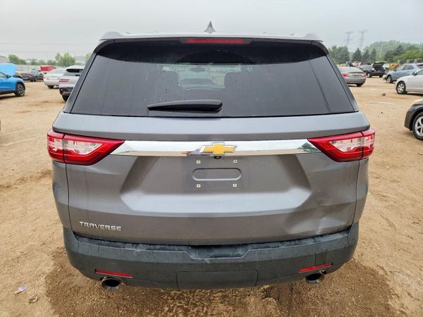2021 CHEVROLET TRAVERSE LS