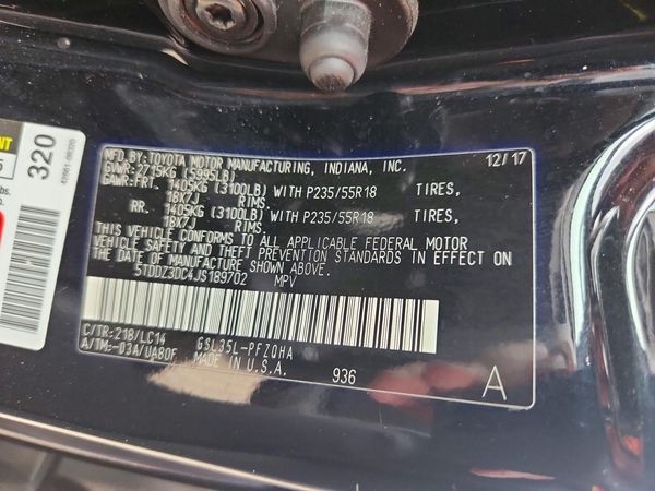 2018 TOYOTA SIENNA