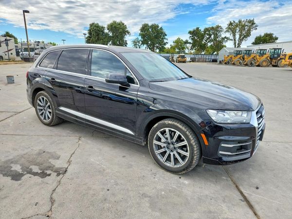2017 AUDI Q7 quattro Prestige
