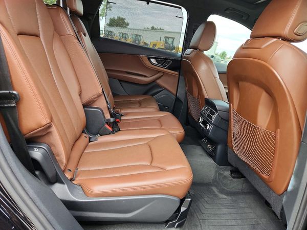 2017 AUDI Q7 quattro Prestige