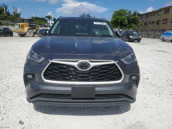 2020 TOYOTA HIGHLANDER XLE