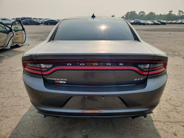 2016 DODGE CHARGER SXT
