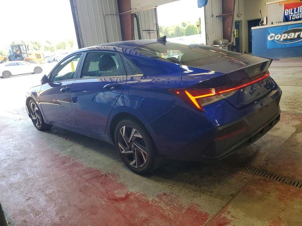 2025 HYUNDAI ELANTRA