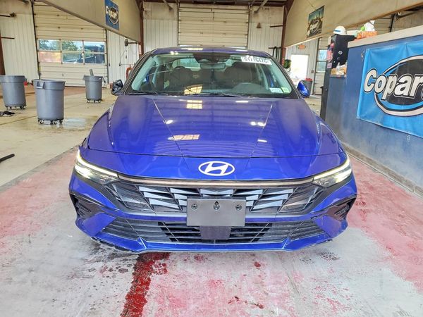 2025 HYUNDAI ELANTRA
