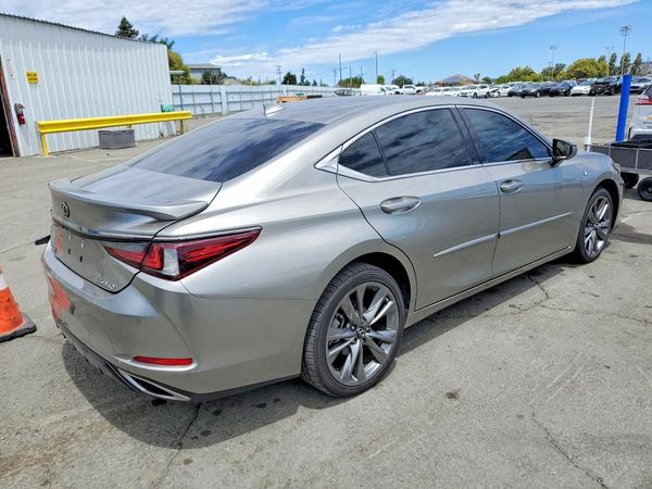 2019 LEXUS ES 350