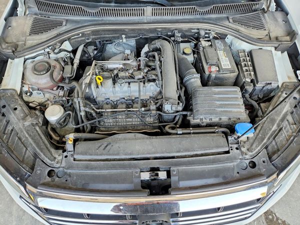 2019 VOLKSWAGEN JETTA S, SE, R-Line