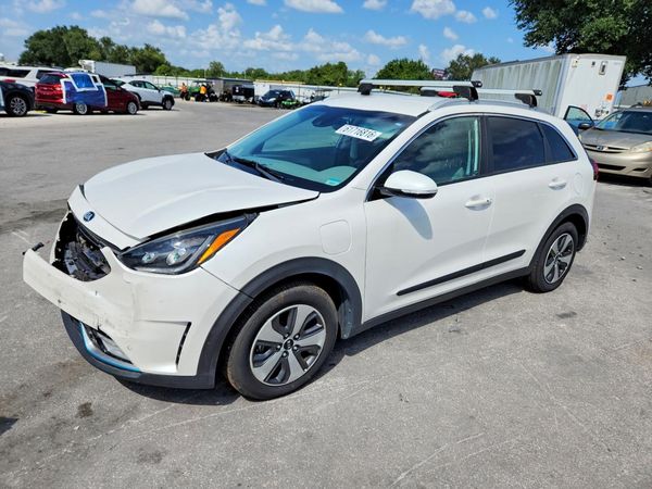 2018 KIA NIRO