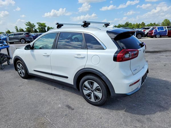 2018 KIA NIRO