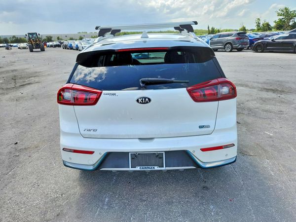 2018 KIA NIRO