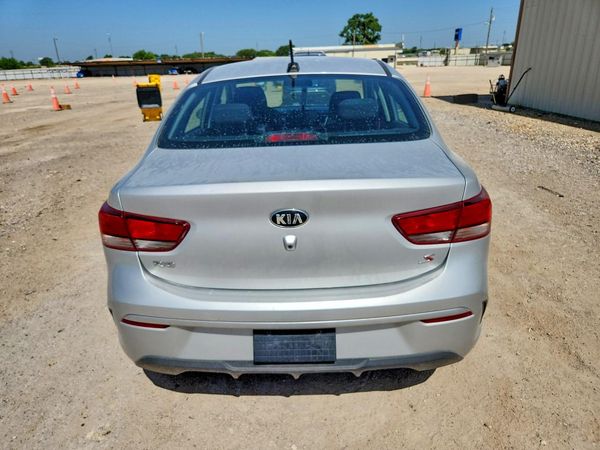 2021 KIA RIO