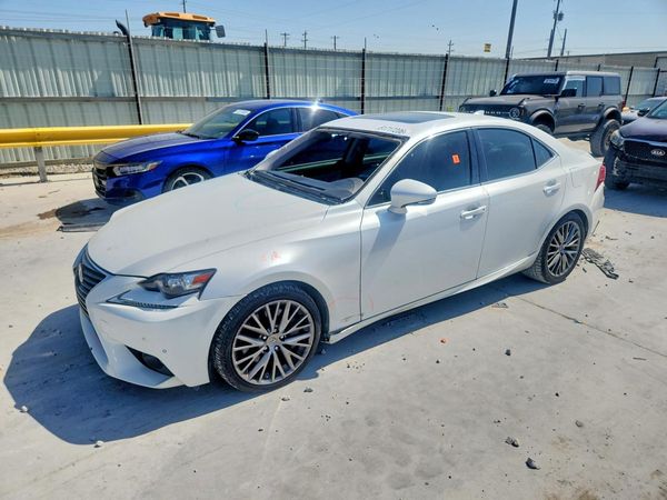 2016 LEXUS IS 200t
