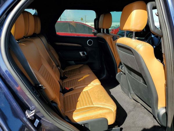 2017 LAND ROVER DISCOVERY