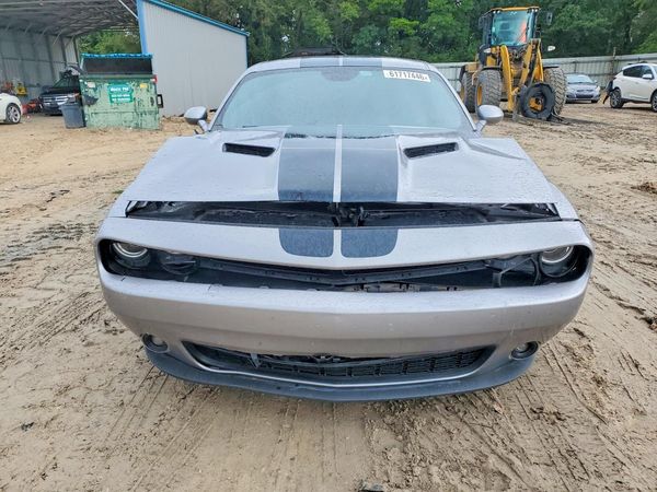 2016 DODGE CHALLENGER SXT Plus