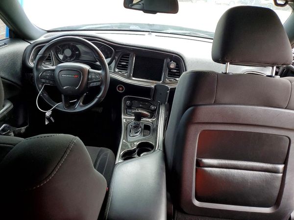 2016 DODGE CHALLENGER SXT Plus