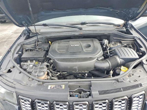 2017 JEEP GRAND CHEROKEE LAREDO 4X2