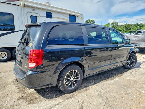 2017 DODGE GRAND CARAVAN GT