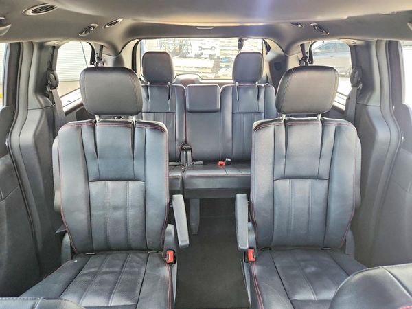 2017 DODGE GRAND CARAVAN GT