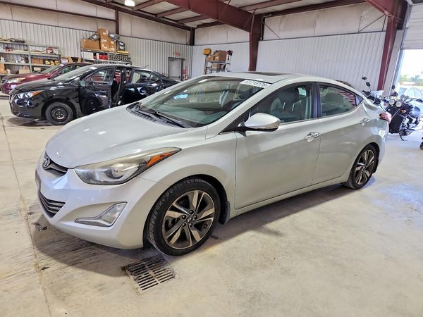 2015 HYUNDAI ELANTRA