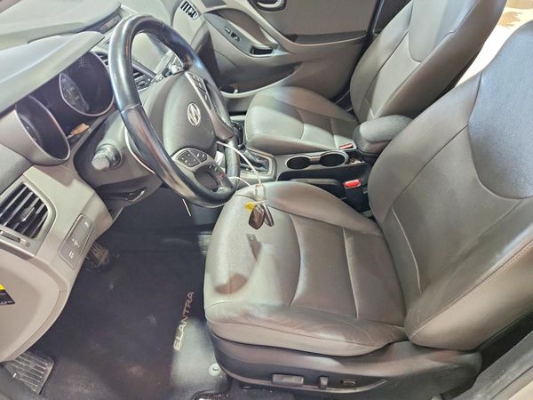 2015 HYUNDAI ELANTRA