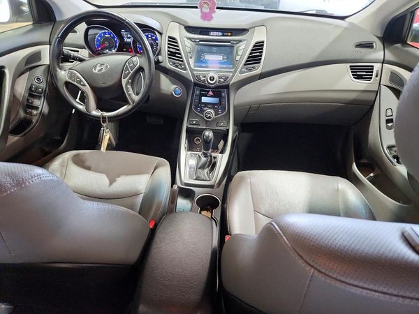 2015 HYUNDAI ELANTRA