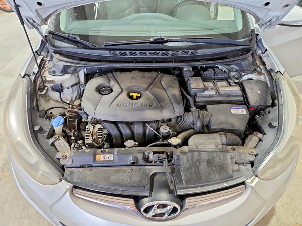 2015 HYUNDAI ELANTRA