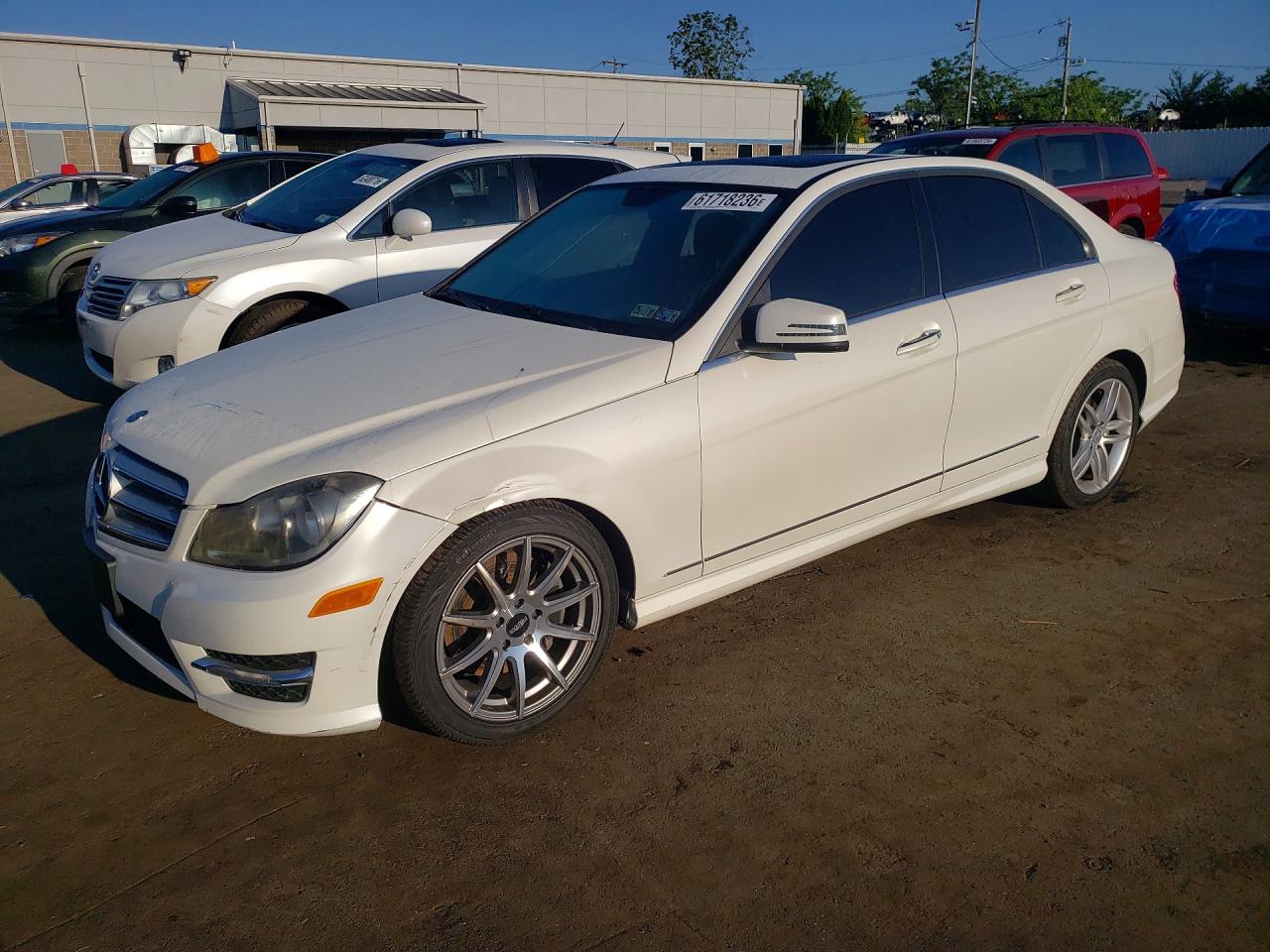 2013 MERCEDES-BENZ C C300