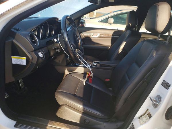 2013 MERCEDES-BENZ C C300