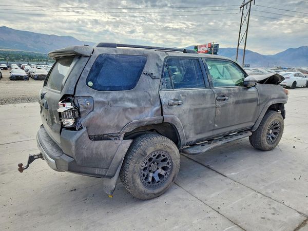 2019 TOYOTA 4RUNNER