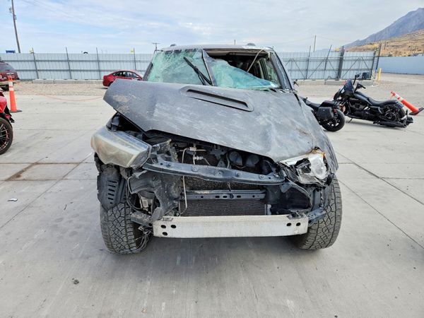 2019 TOYOTA 4RUNNER