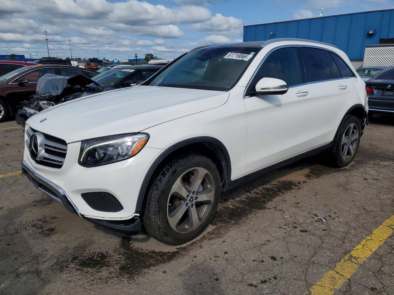2017 MERCEDES-BENZ GLC GLC300 Base-4M