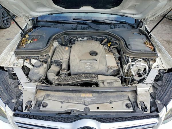 2017 MERCEDES-BENZ GLC GLC300 Base-4M