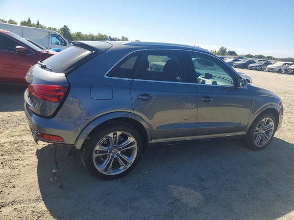 2015 AUDI Q3 quattro Prestige