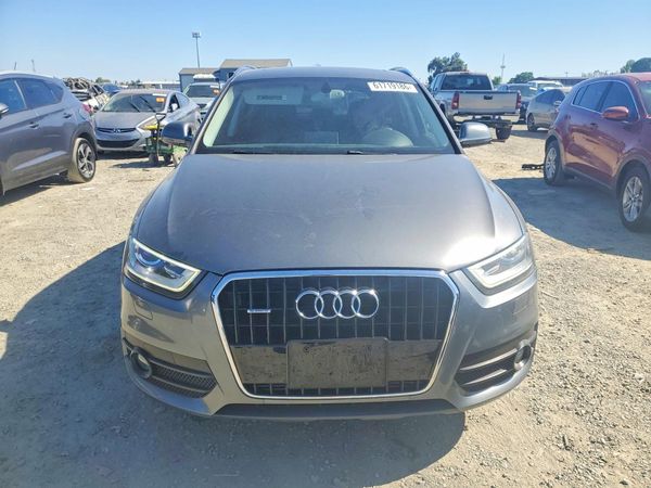 2015 AUDI Q3 quattro Prestige