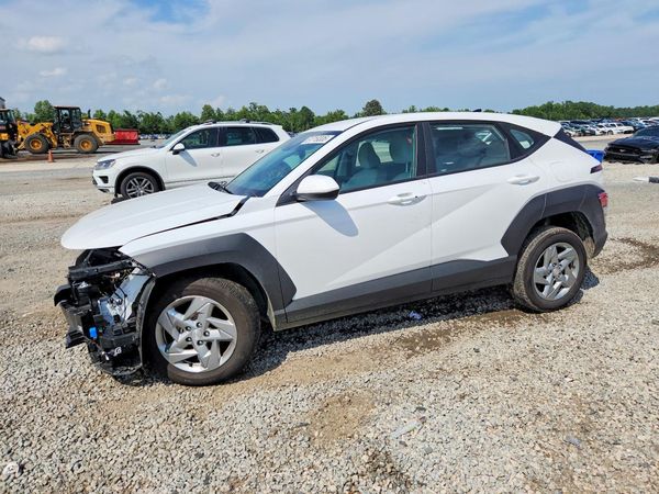 2026 HYUNDAI KONA SE — Front 3/4