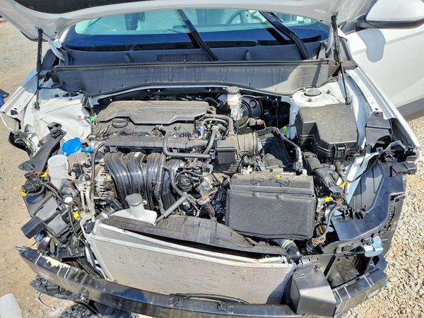 2026 HYUNDAI KONA SE — Engine bay
