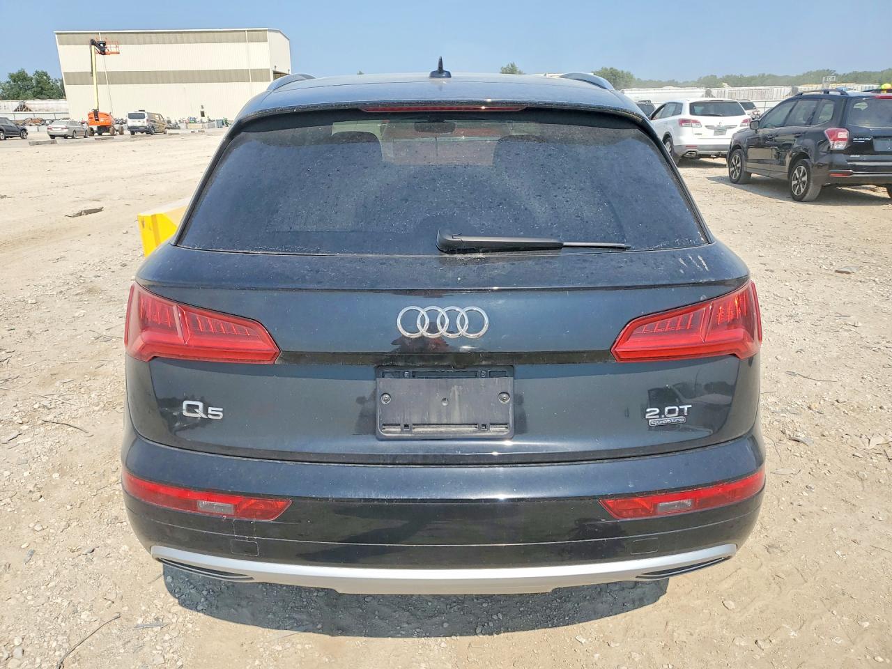 2018 AUDI Q5 quattro Premium
