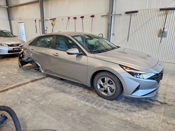 2021 HYUNDAI ELANTRA SE