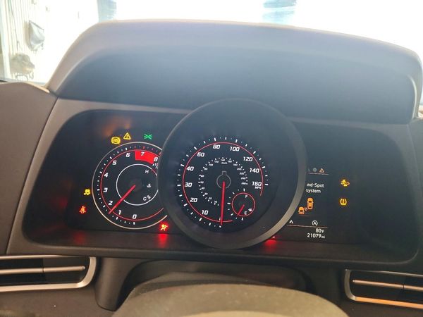 2021 HYUNDAI ELANTRA SE