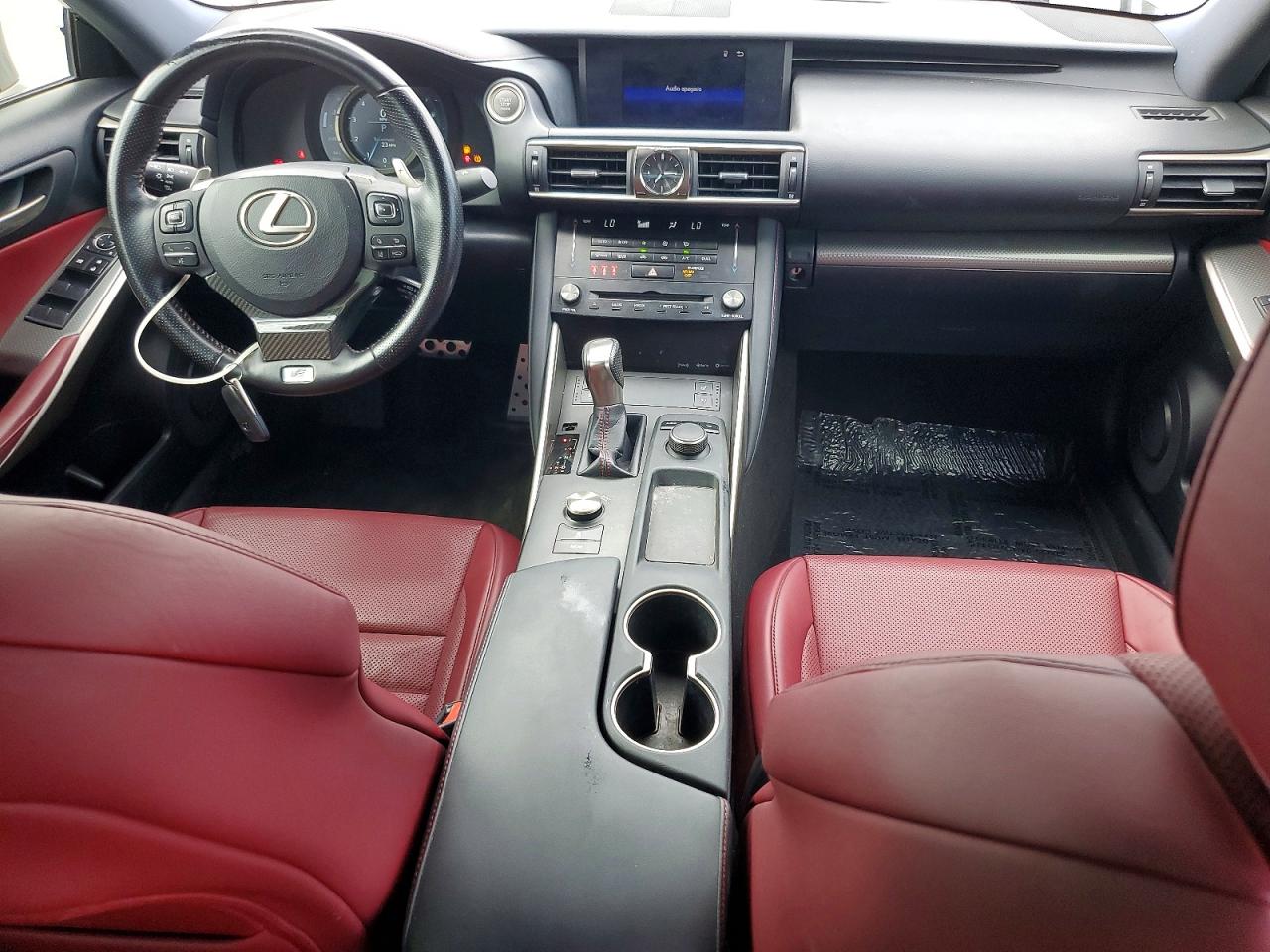 2017 LEXUS IS 200t