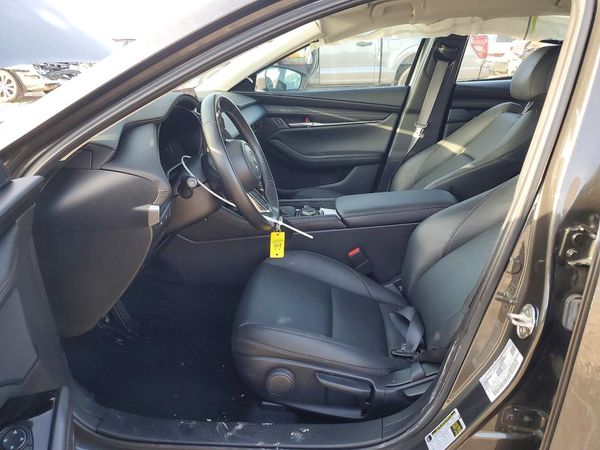 2025 MAZDA 3 Select Sport Package