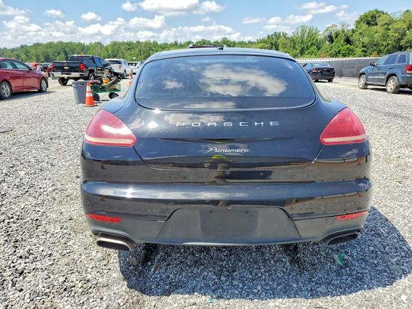 2014 PORSCHE PANAMERA Base (2WD), 4 (4WD)