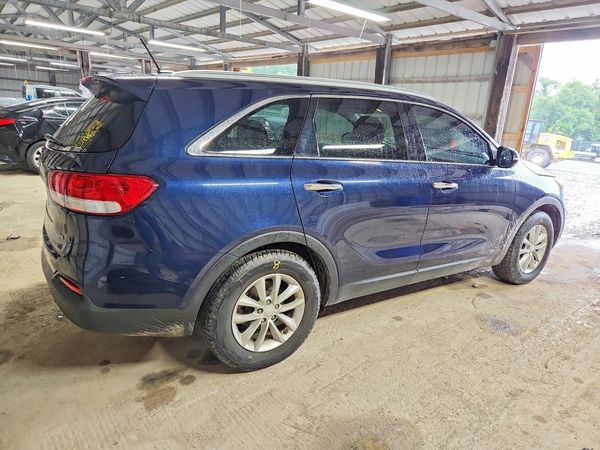 2018 KIA SORENTO L, LX