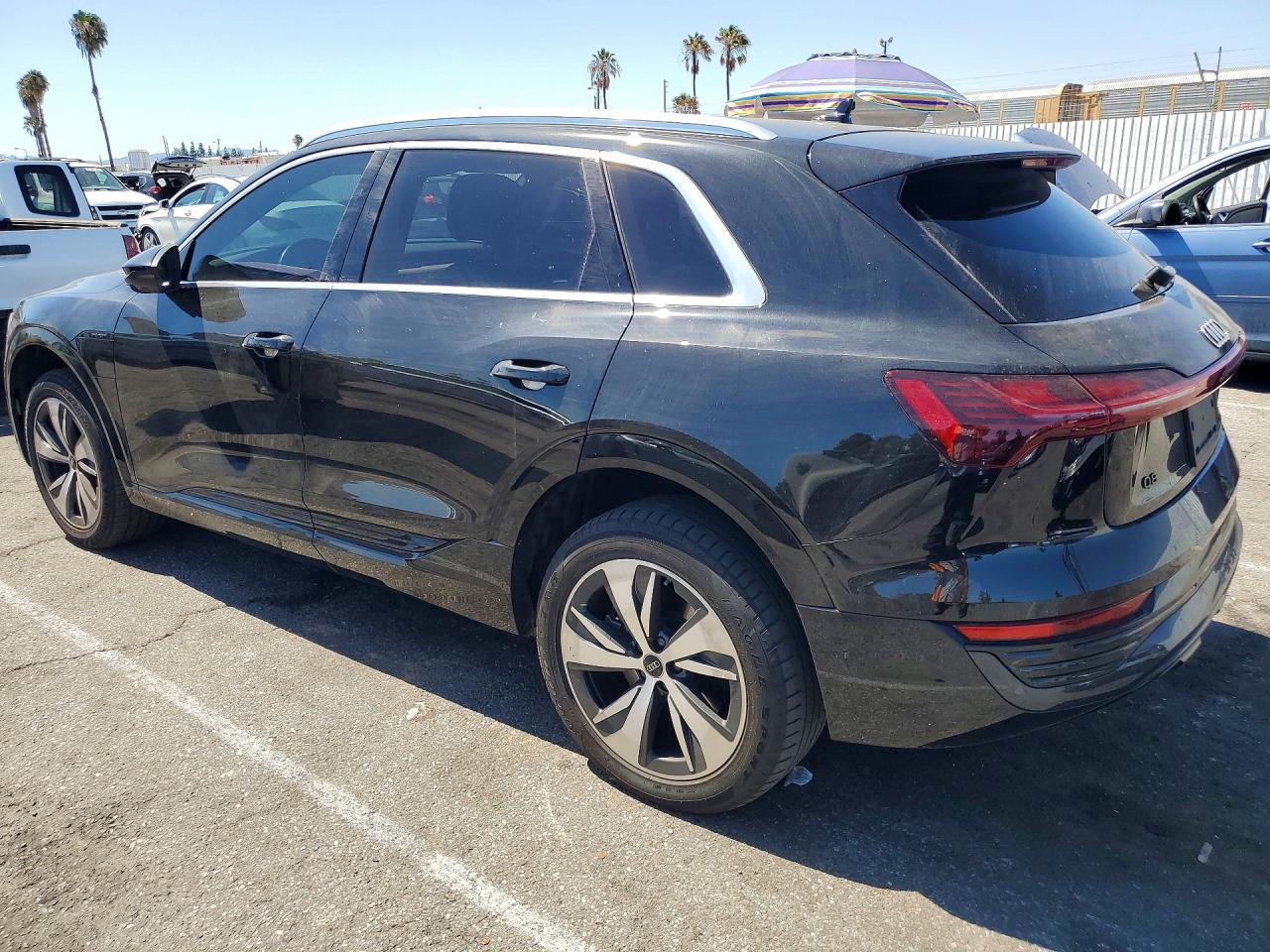 2024 AUDI Q8 E-TRON quattro Premium Plus