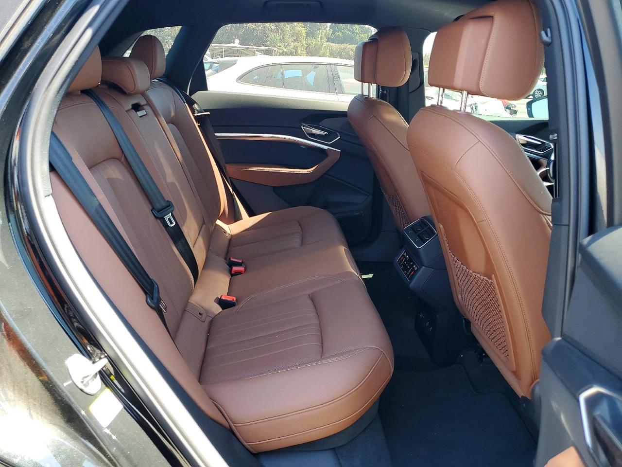 2024 AUDI Q8 E-TRON quattro Premium Plus