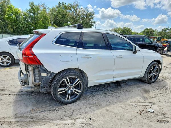 2019 VOLVO XC60