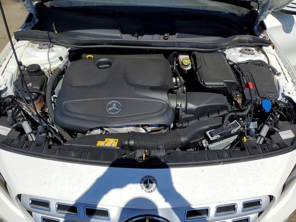 2020 MERCEDES-BENZ GLA GLA250